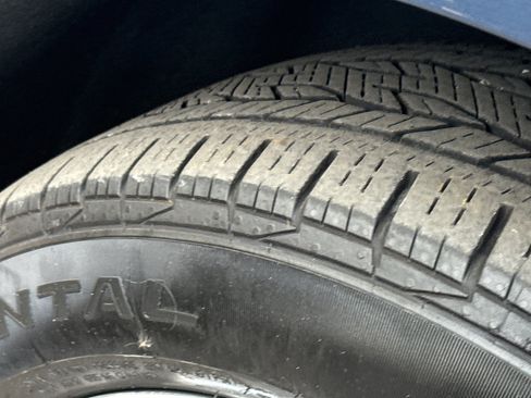 Certified 2023 Buick Enclave Essence w/ Experience Buick Package image 10