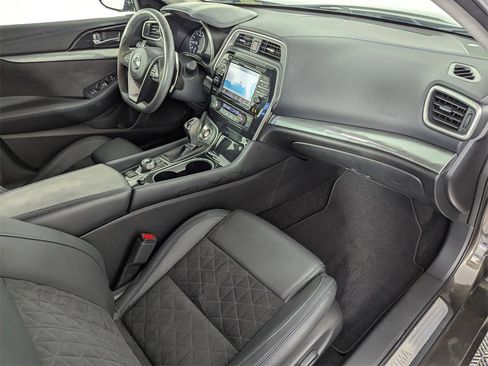 Used 2016 Nissan Maxima SR image 35