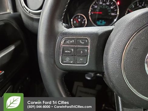 Used 2015 Jeep Wrangler Unlimited Sahara w/ Connectivity Group image 16