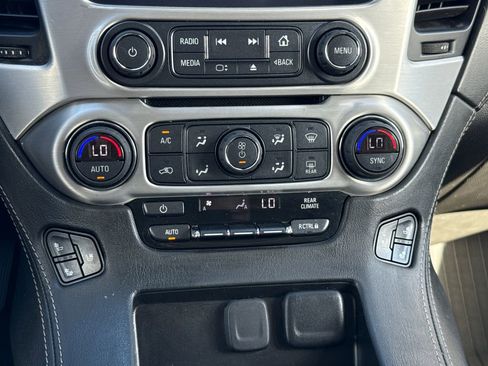 Used 2018 GMC Yukon SLT image 23