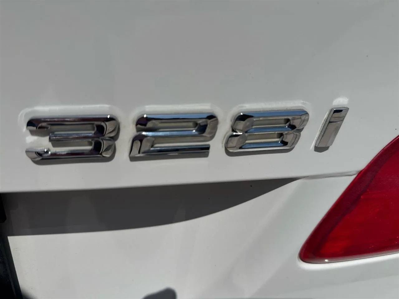 Used 2013 BMW 328i xDrive Coupe AWD/4WD image 42