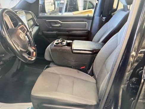 Used 2023 RAM 1500 Big Horn AWD/4WD image 3