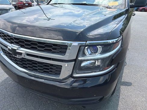 Used 2017 Chevrolet Suburban LT AWD/4WD image 13