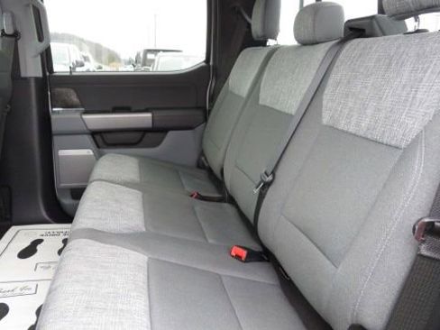 Certified 2022 Ford F150 XLT w/ Equipment Group 302A High image 6