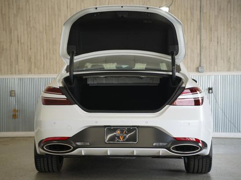 Used 2023 Genesis G70 3.3T w/ Sport Advanced Package image 38