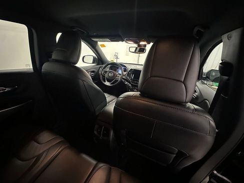 Used 2019 Jeep Cherokee High Altitude AWD/4WD image 26