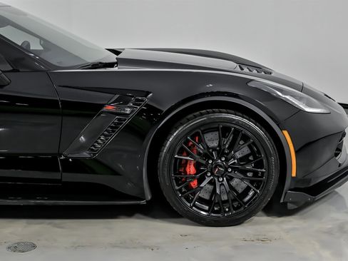 Used 2017 Chevrolet Corvette Z06 image 15