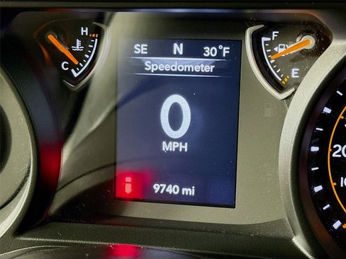 Used 2025 Jeep Wrangler Sport image 2