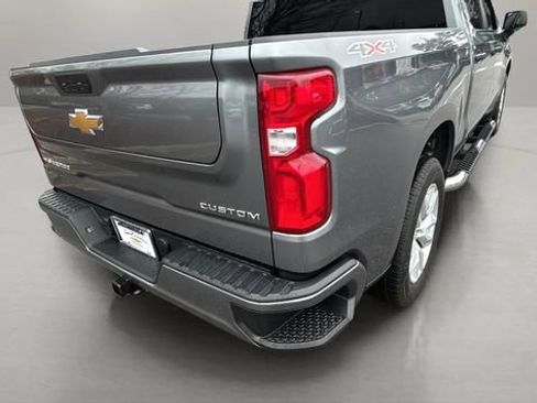 Used 2022 Chevrolet Silverado 1500 Custom AWD/4WD image 35