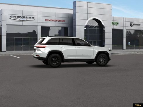New 2026 Jeep Grand Cherokee Altitude AWD/4WD image 15