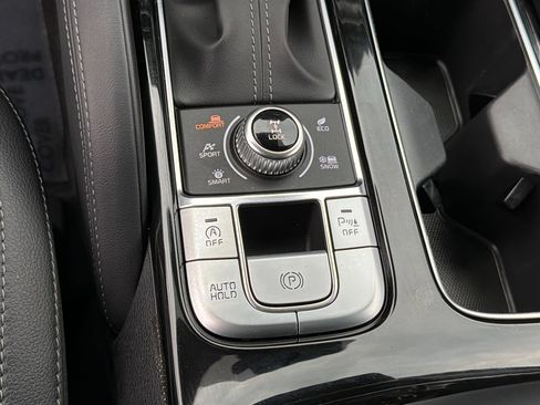 Certified 2022 Kia Telluride EX w/ EX Premium Package AWD/4WD image 31
