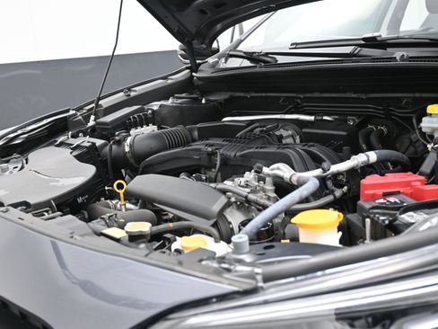 Used 2023 Subaru Outback Limited image 31