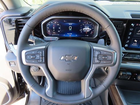 New 2026 Chevrolet Silverado 1500 RST AWD/4WD image 4