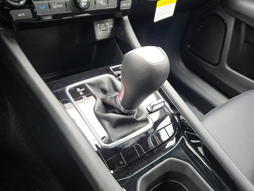 New 2026 Jeep Compass Latitude AWD/4WD image 26