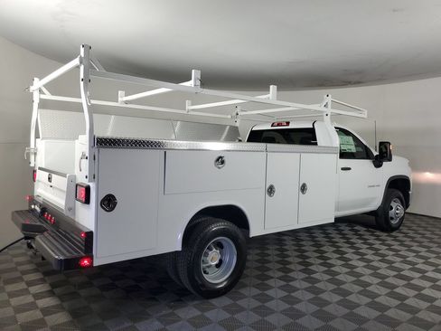 New 2026 Chevrolet Silverado 3500 W/T w/ WT Convenience Package RWD image 4