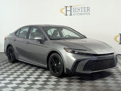 Used 2025 Toyota Camry SE