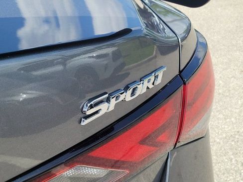 Certified 2024 Nissan Sentra S FWD image 11