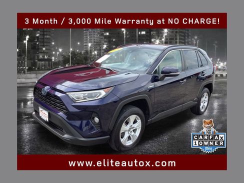 Used 2021 Toyota RAV4 XLE w/ Convenience Package image 1