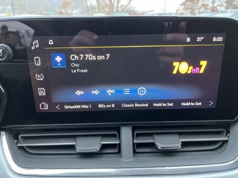 New 2026 Chevrolet Trax LT w/ Sunroof Package FWD image 13