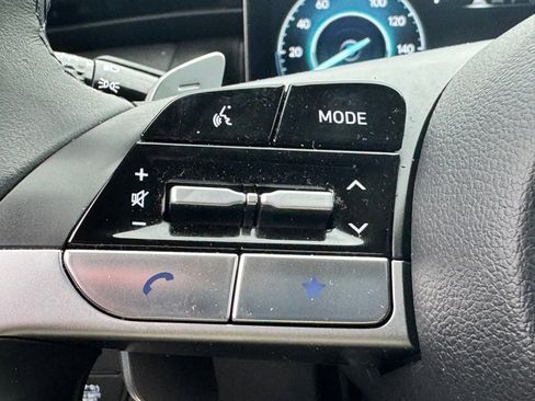 Certified 2024 Hyundai Tucson Limited image 17