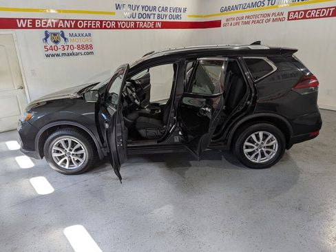 Used 2019 Nissan Rogue S w/ Special Edition Package image 16