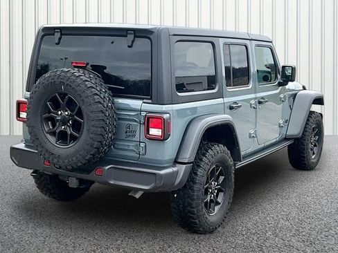 Used 2024 Jeep Wrangler Willys image 12