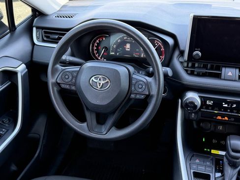 Used 2024 Toyota RAV4 XLE w/ Convenience Package FWD image 13