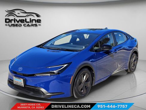 Used 2023 Toyota Prius LE image 1