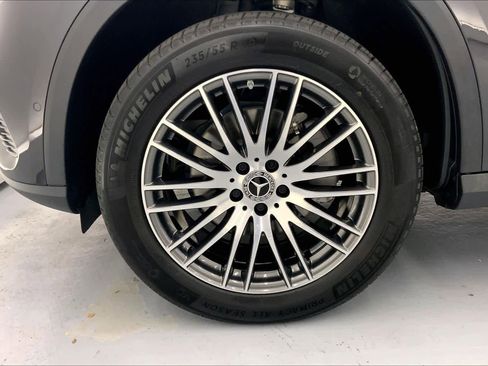 Certified 2023 Mercedes-Benz GLC 300 image 9