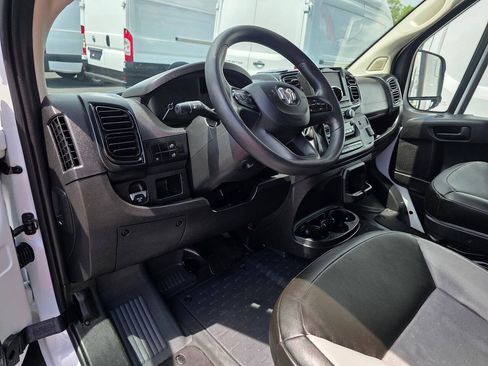 Used 2023 RAM ProMaster 3500 w/ Lane Management Group FWD image 16