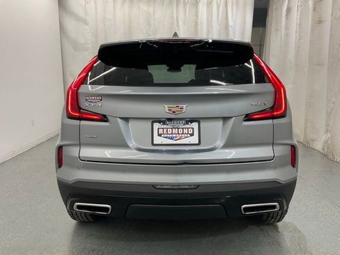 Used 2024 Cadillac XT4 Premium Luxury AWD/4WD image 6