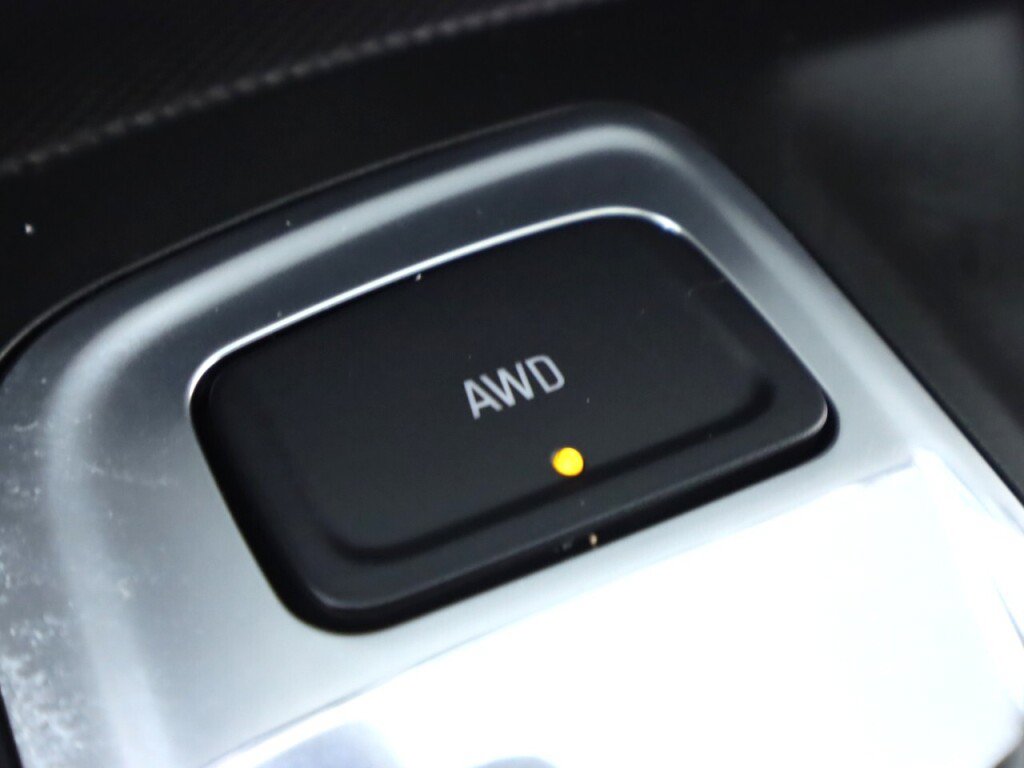 Used 2022 Chevrolet Equinox LS w/ Driver Confidence II Package AWD/4WD image 26