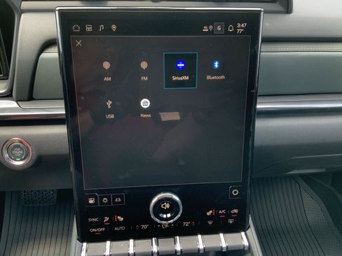 New 2026 GMC Terrain AT4 w/ LPO, Floor Liner Package AWD/4WD image 40