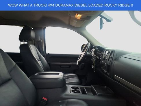 Used 2014 Chevrolet Silverado 2500 LT w/ Interior Plus Package image 11