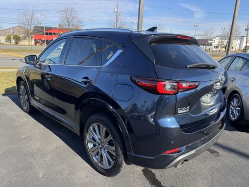 Used 2023 MAZDA CX-5 Signature image 5