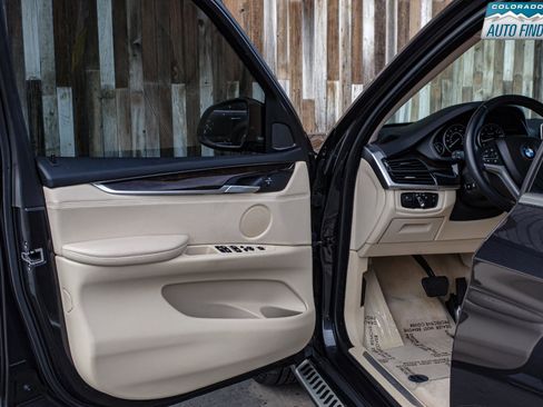 Used 2015 BMW X5 xDrive50i image 10