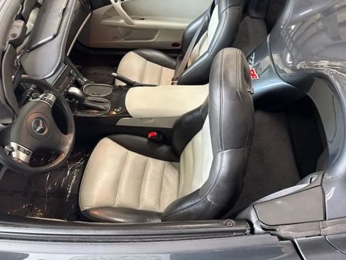 Used 2010 Chevrolet Corvette Grand Sport w/ Preferred Equipment Group RWD image 90