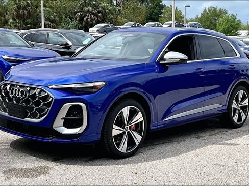 New 2026 Audi SQ5 Premium Plus AWD/4WD image 9