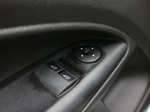 Used 2016 Ford Transit Connect XLT FWD image 10