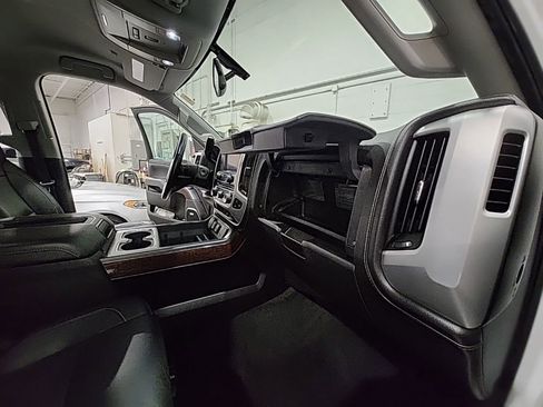 Used 2015 GMC Sierra 2500 SLT AWD/4WD image 20
