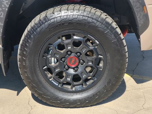 Certified 2025 Toyota Tundra TRD Pro AWD/4WD image 8