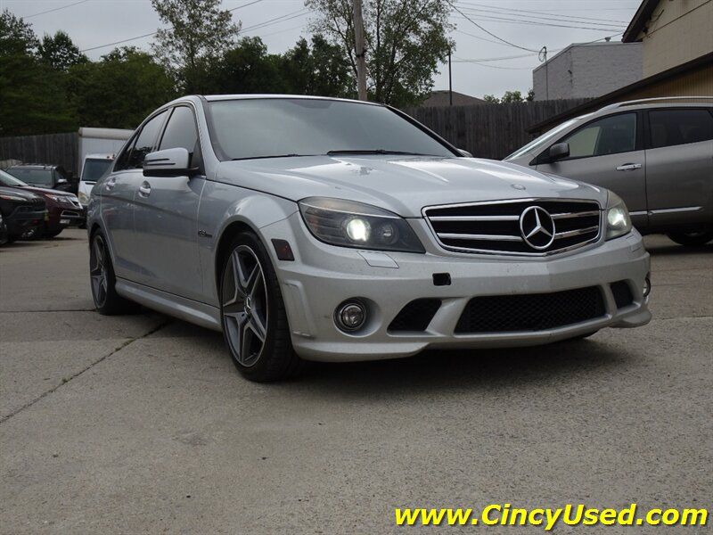 Used 2010 Mercedes-Benz C 63 AMG Sedan image 4