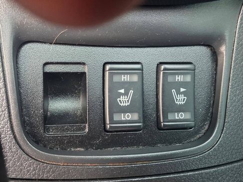 Used 2018 Nissan Sentra SR w/ Technology Package FWD image 27