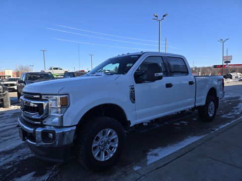 Used 2020 Ford F350 XLT w/ XLT Value Package image 3