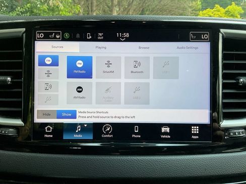 Used 2023 Chrysler Pacifica Touring-L FWD image 20