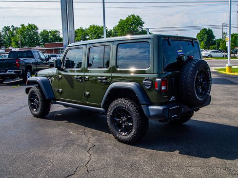 Used 2022 Jeep Wrangler Unlimited Sport AWD/4WD image 5