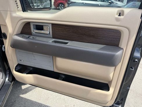 Used 2014 Ford F150 Lariat w/ Equipment Group 502A Luxury RWD image 17