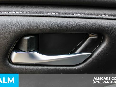 Used 2025 Nissan Sentra SV w/ All-Weather Package image 39