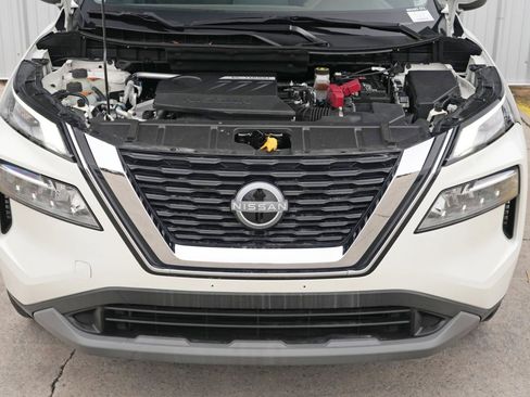 Used 2023 Nissan Rogue SV FWD image 7