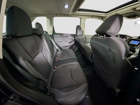 Used 2023 Subaru Forester Premium image 27